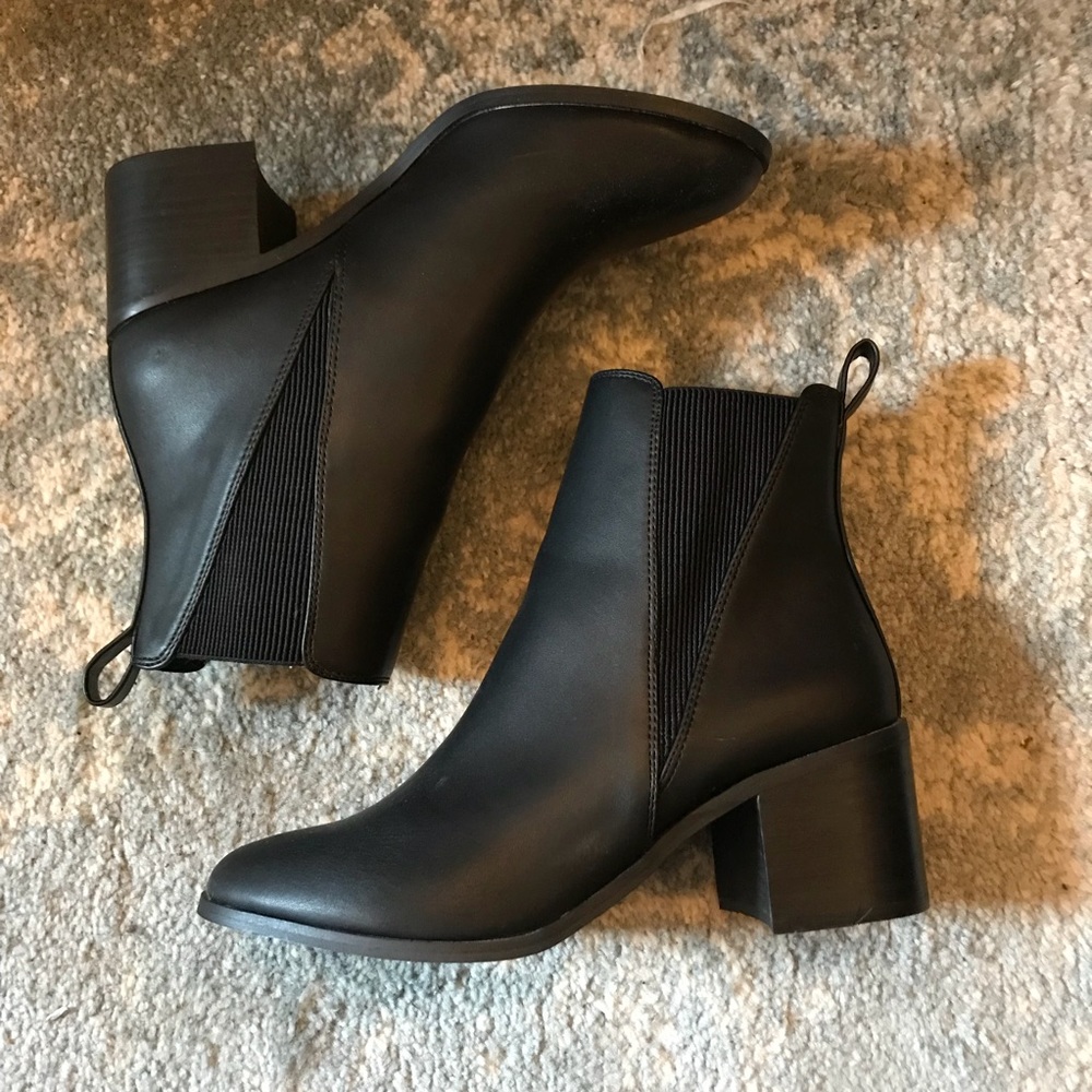 Steve Madden Imari Boot